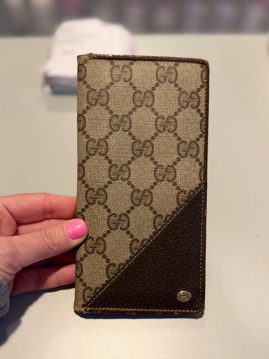 Gucci Handbags - Gucci Vintage Monogram Brown Leather Bi-Fold Chrckbook Wallet